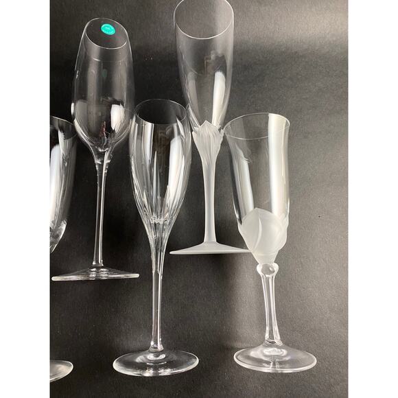 Mix and Match Crystal Champagne Flutes - Set of 8 - Exquisite Vintage Stemware - Picture 4 of 9
